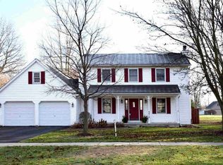 8812 Tamarack St, Temperance, MI 48182