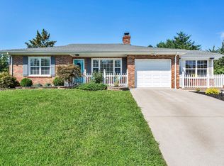 4419 Butler Hill Rd, Saint Louis, MO 63128