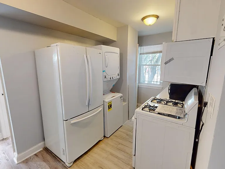 501 19th St NE #201A — Photo 1