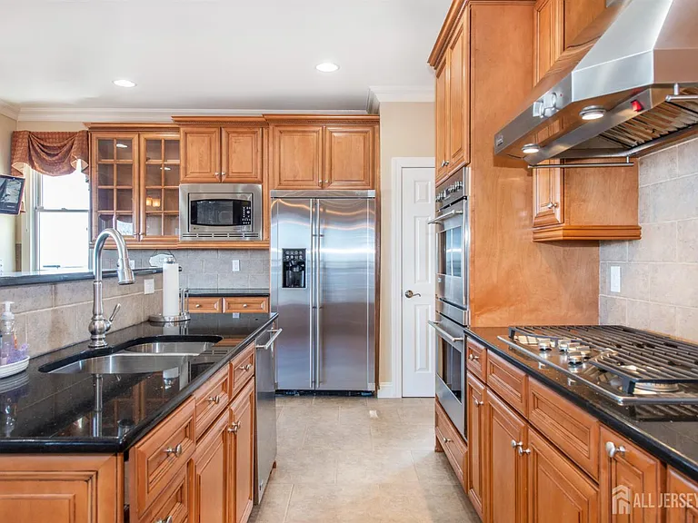 76 Raritan Reach Rd — Photo 13