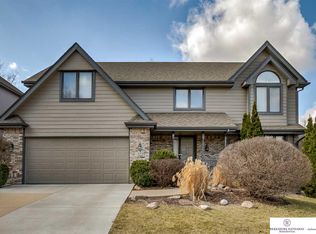 1404 N 160th St, Omaha, NE 68118
