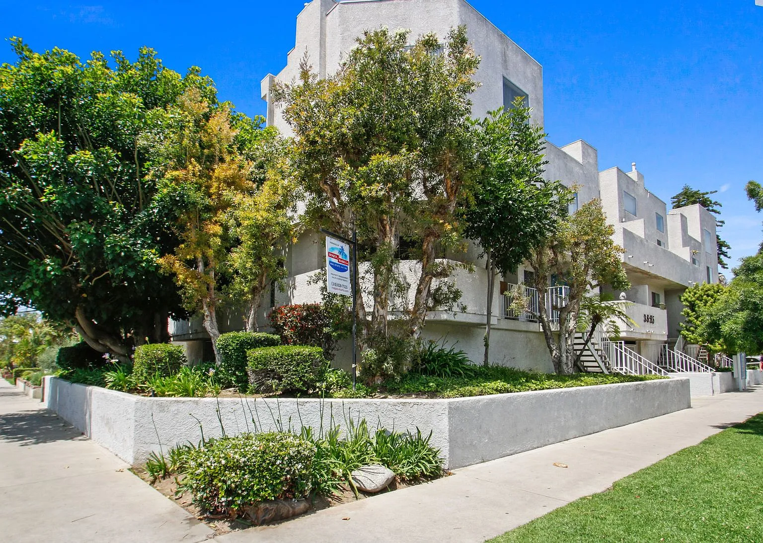 3685 Watseka Ave. near Downtown Culver City — Photo 1