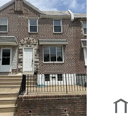 4537 Loring St — Photo 2
