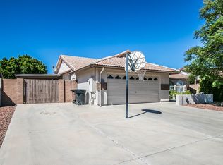 7626 W Windrose Dr, Peoria, AZ 85381