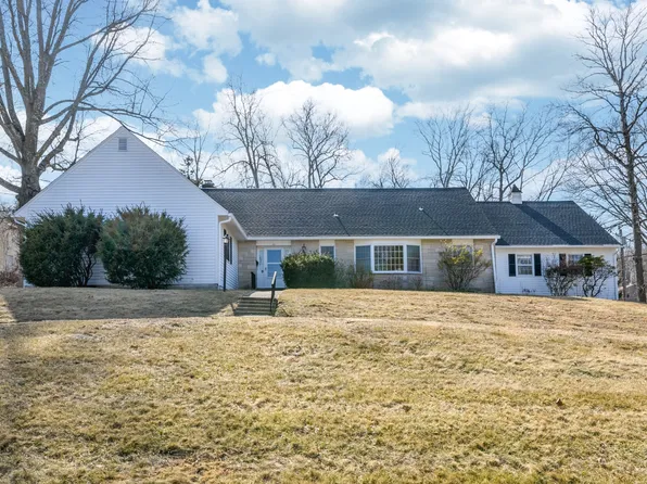 88 Timothy Road, Naugatuck, CT 06770