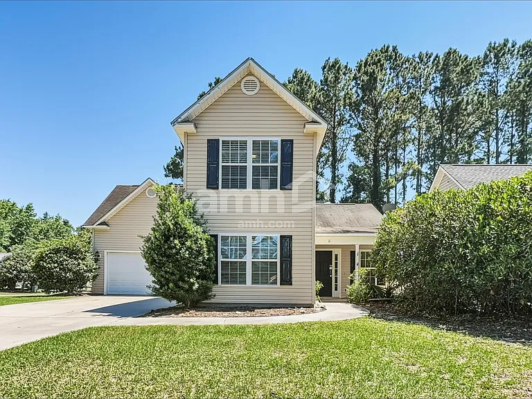 38 Sandy Pointe Dr — Photo 1
