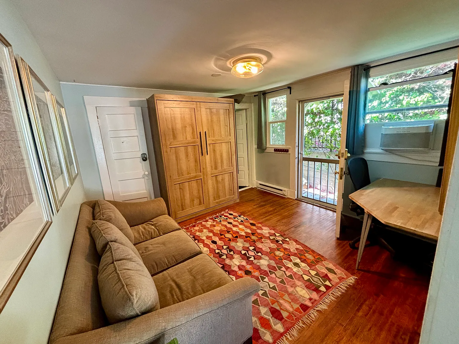 Studio, 350 sqft, $1,950 — Photo 2