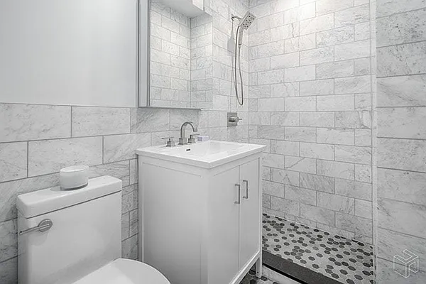 Rented by Rental Solutions Inc | media 6