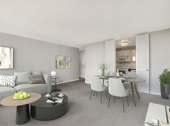 5th image of 2626 N Lakeview Ave APT 811