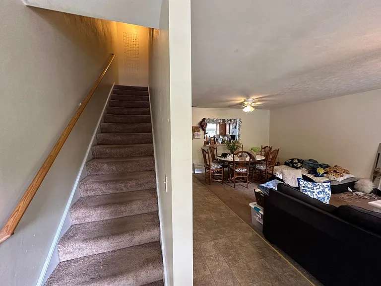 1419 Jennifer Dr — Photo 6
