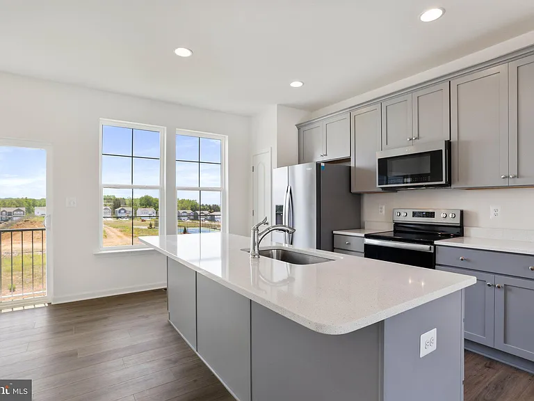 18 Clifton Mnr — Photo 28