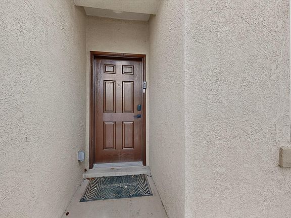 4th image of 2923 Bosque De Oro Dr SW