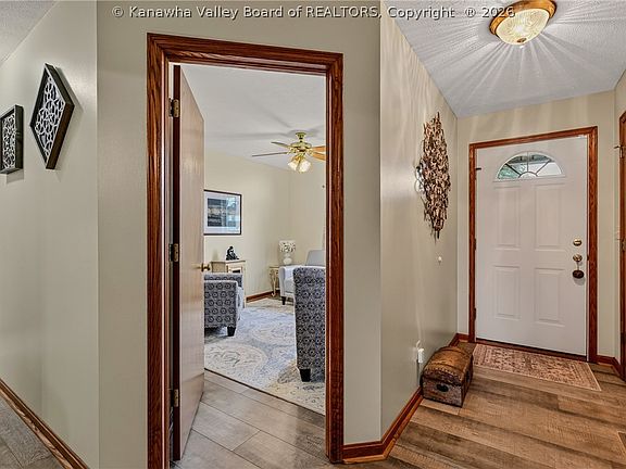 4th image of 101 Gibbs St
