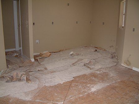 2nd image of 1117 Cummings St E