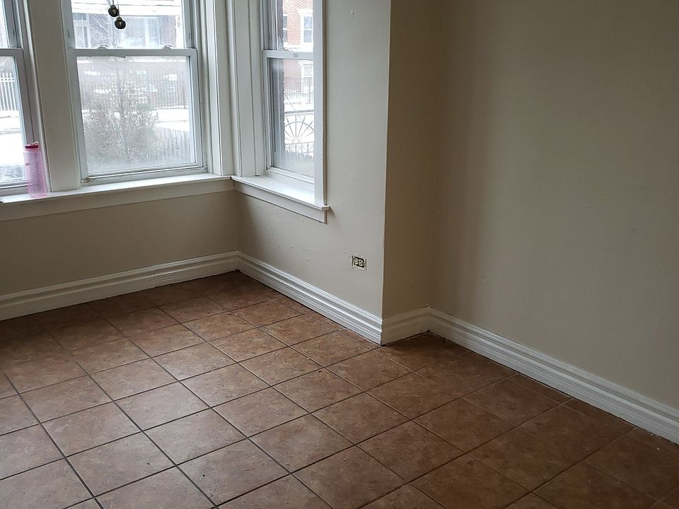 1st image of 2609 W 55th St Unit 1