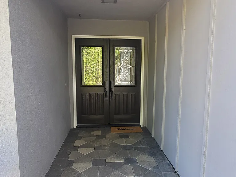 1081 Triunfo Canyon Rd — Photo 2