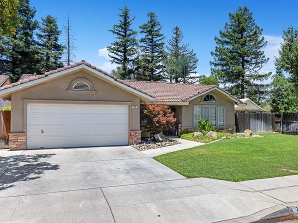 7195 N Carnegie Ave, Fresno, CA 93722