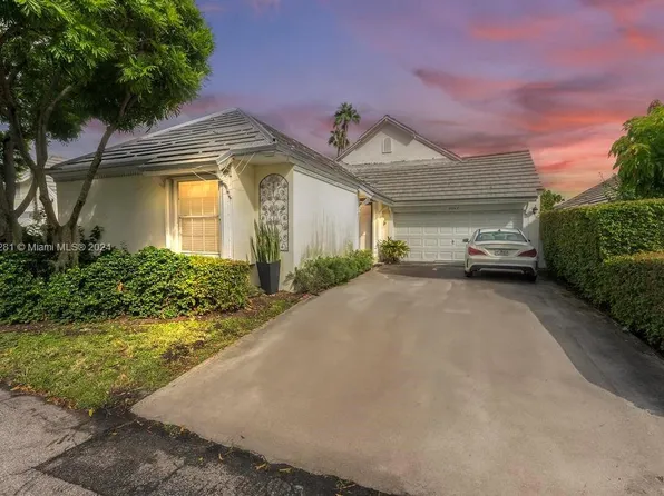 9947 NW 47th Ter, Doral, FL 33178