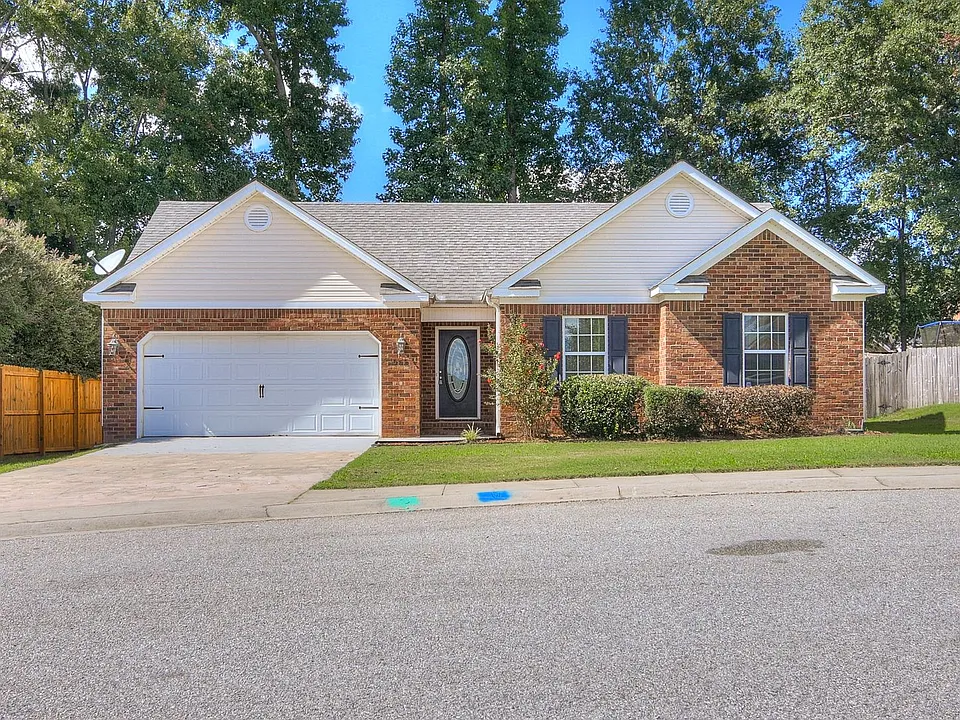 952 Arbor Springs Cir