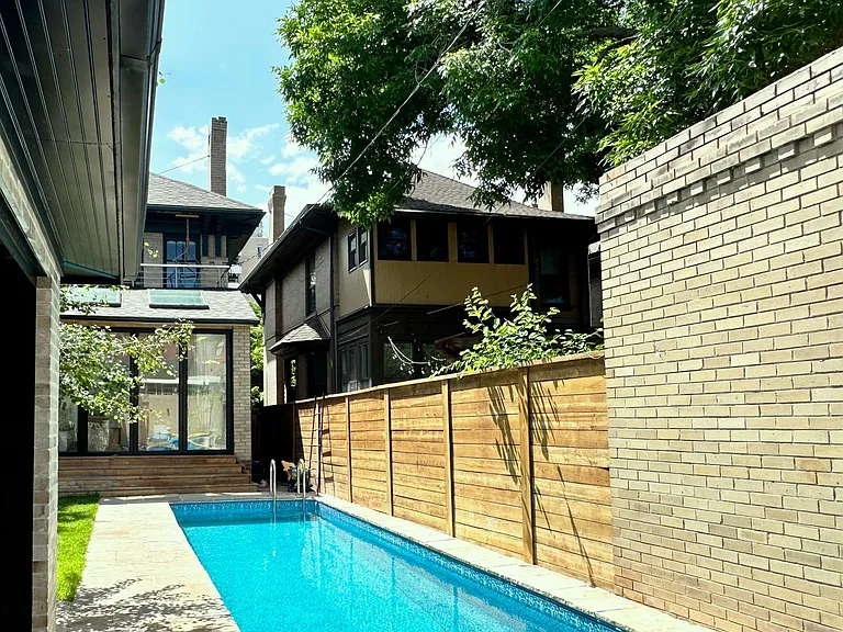 1304 York St — Photo 10