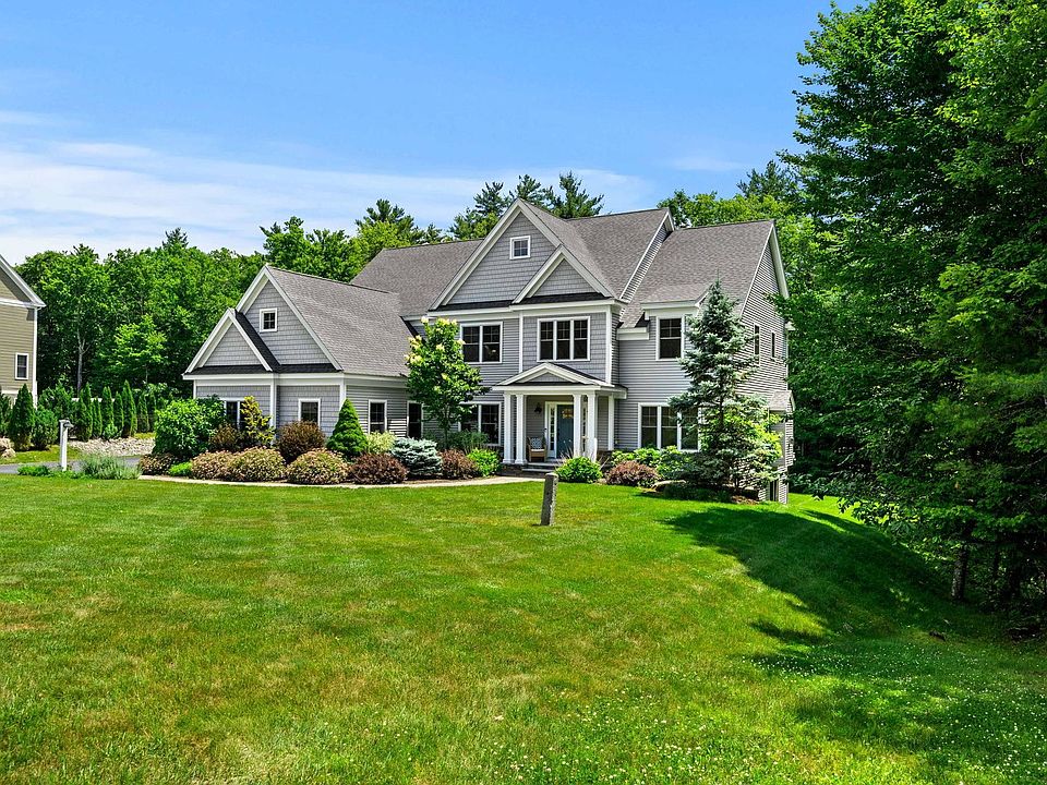 1st image of 32 Settlers Court