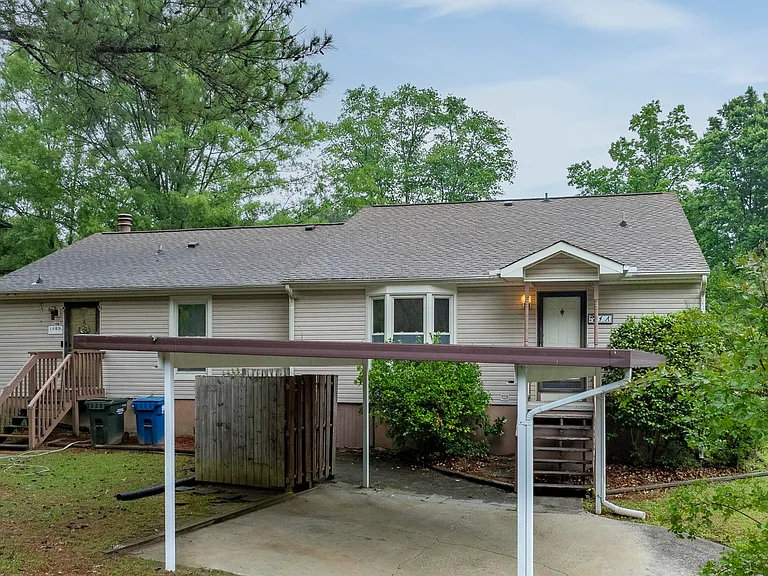 4 Baytree Ct #A — Photo 13
