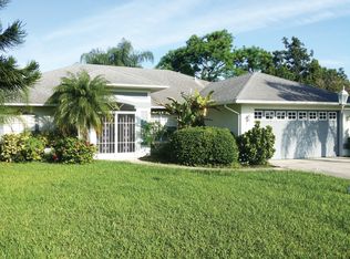 574 Charwood Ave S, Lehigh Acres, FL 33974