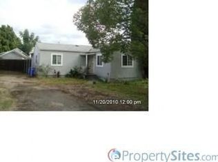 8758 Valencia St, Spring Valley, CA 91977