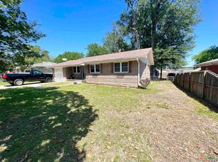 1210 Fox Ln, Longview, TX 75601