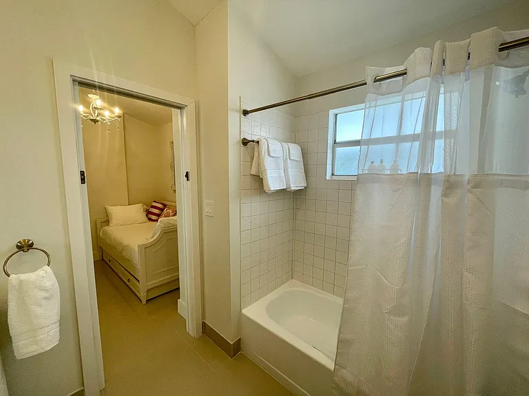 798 Crandon Blvd #54-B — Photo 22