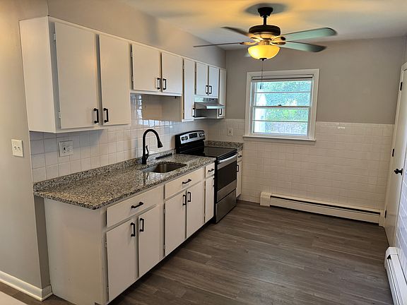 5th image of 11A Brierway Dr #A