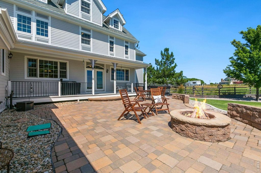 2224 E County Road 30