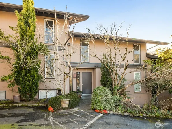 1425 S Puget Drive #I5, Renton, WA 98055