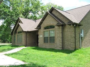 1296 County Road 201a, Angleton, TX 77515