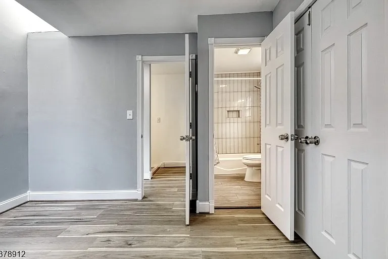 101 Carlton Ave — Photo 14
