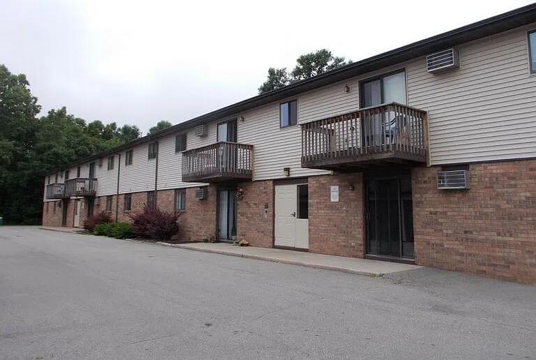 1721 Lenwood Ave #10 — Photo 13