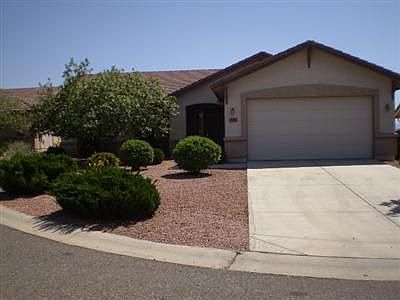 2nd image of 229 S Silver Spur Cir