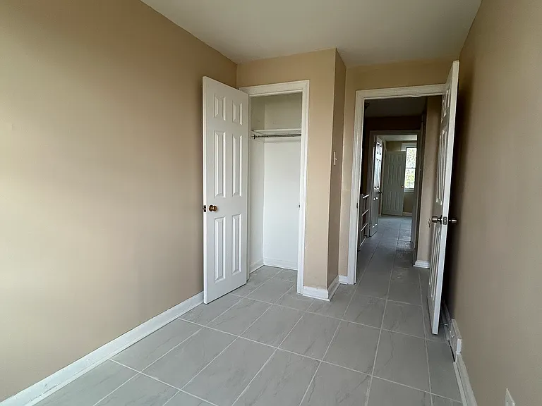 6640 Roosevelt Blvd — Photo 11