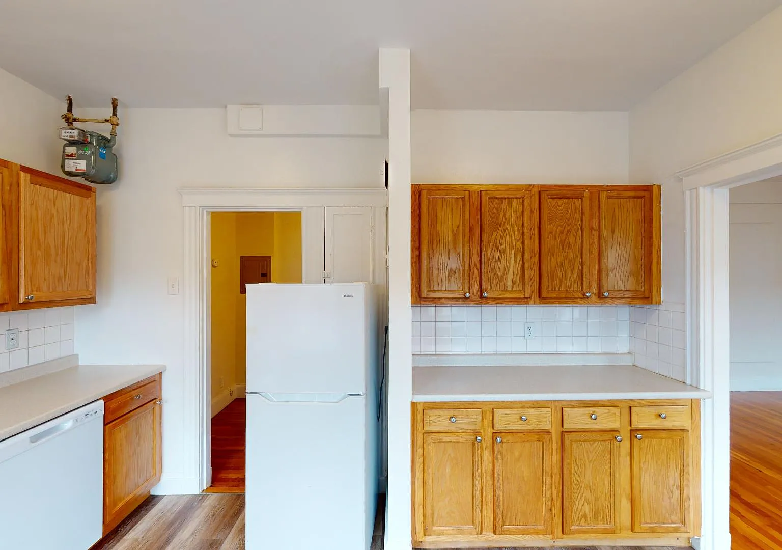 1 bed, 9999 sqft, $2,485 — Photo 2