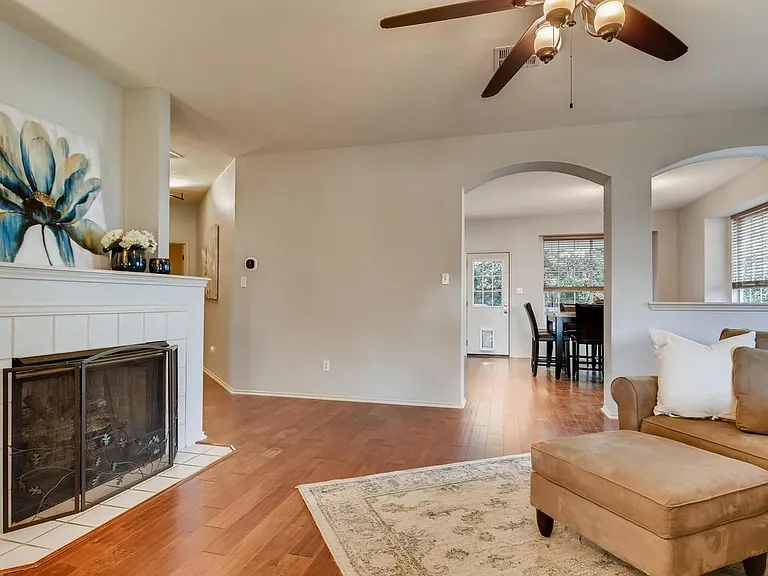 9221 Meyrick Park Trl — Photo 2
