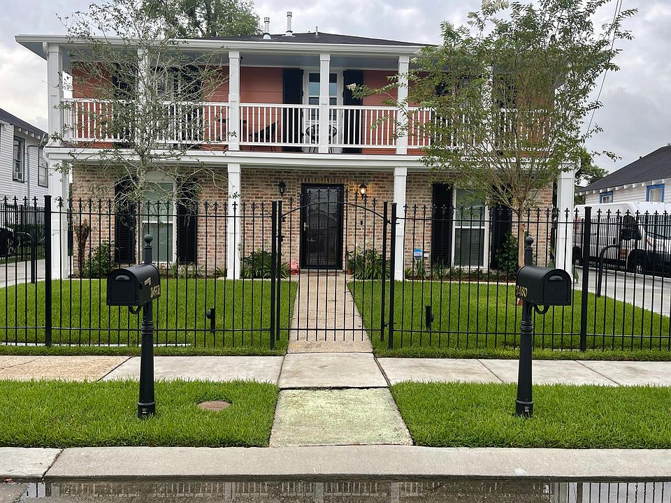 1st image of 2482 Dreux Ave