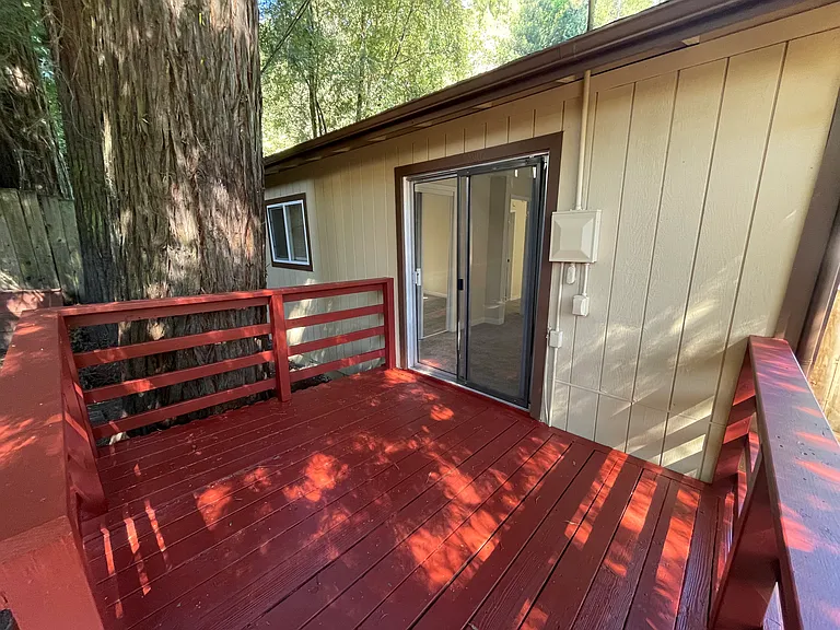 14860 River Rd — Photo 16