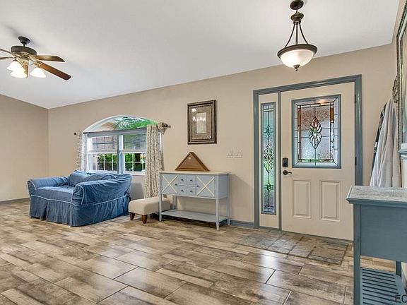 5th image of 36 Princess Kathleen Ln
