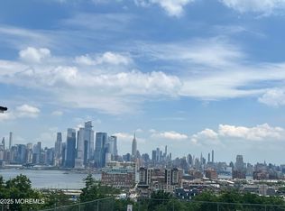 716 Palisade Ave #18, Union City, NJ 07087