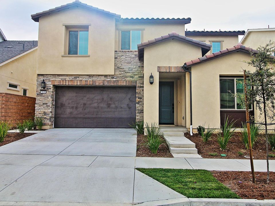 1st image of 2610 Embry Ln