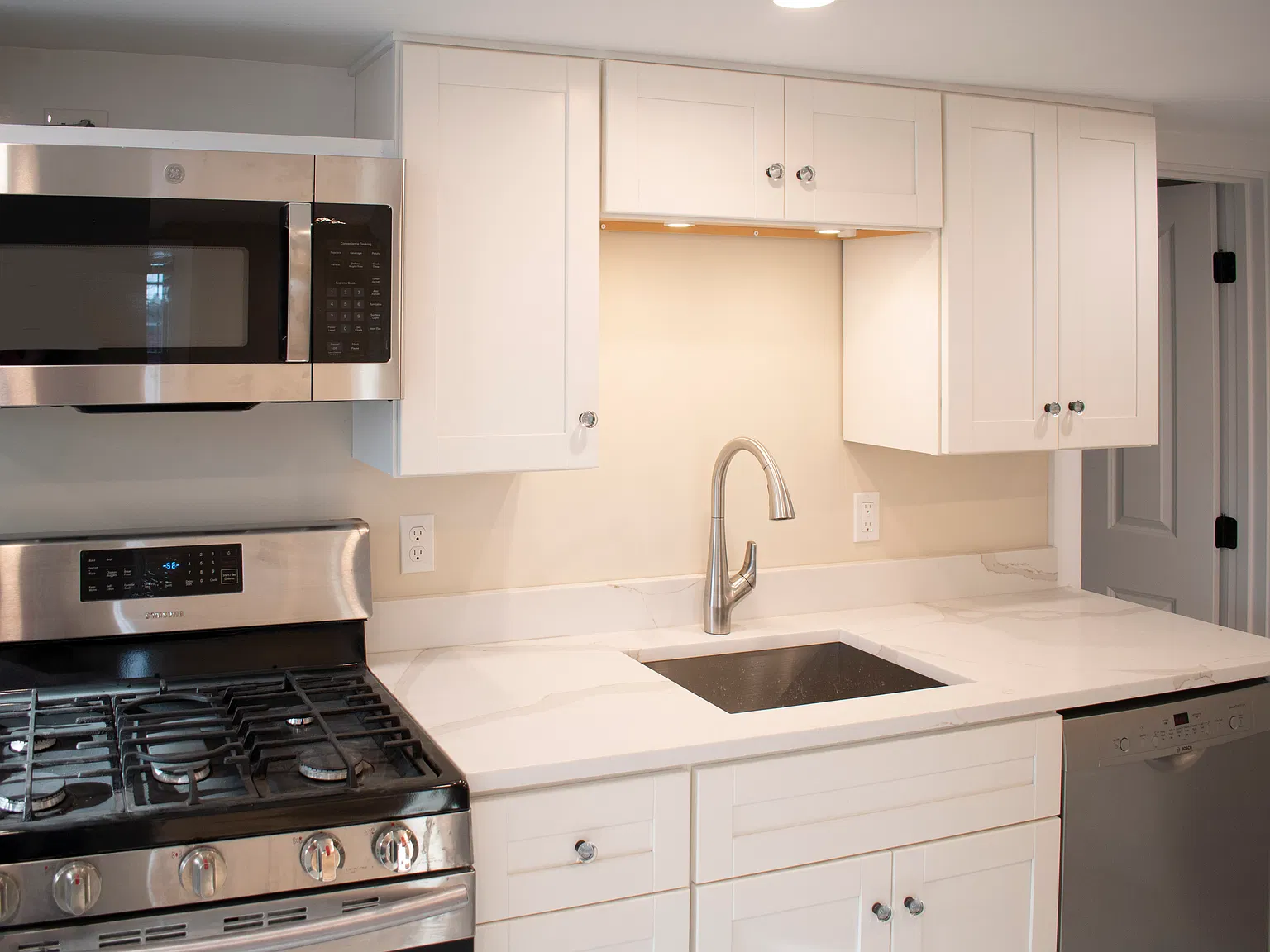 1 bed, 675 sqft, $2,000 — Photo 4