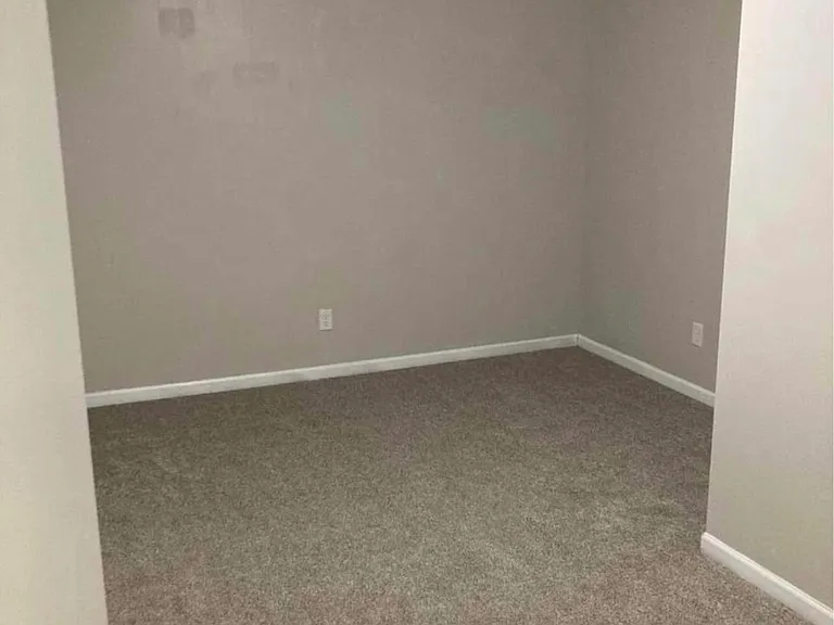 1 S Main St #3A — Photo 9