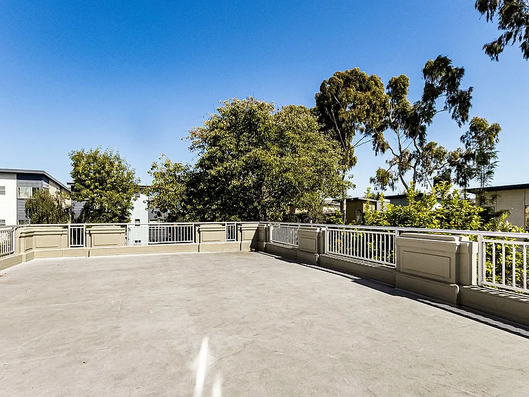 3240 Peralta St #10 — Photo 24