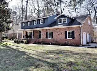 302 Marl Ravine Rd, Yorktown, VA 23692