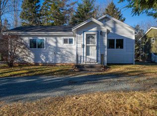 10 Sucker Brook Rd, Halifax, NS B4C 4E7